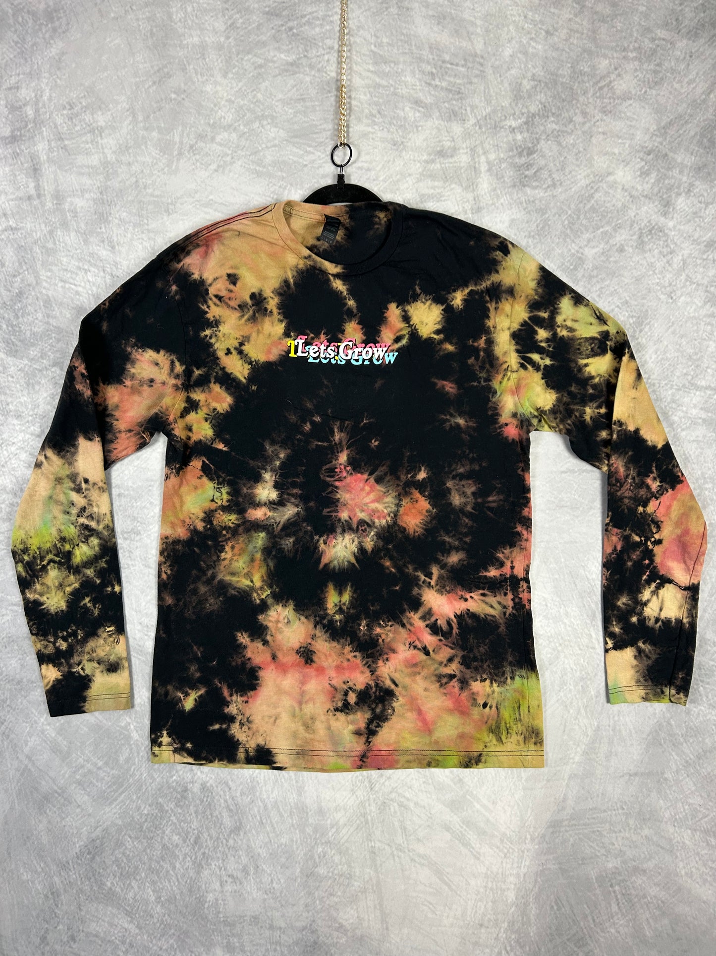 Flower Power Reverse Tie Dye Long Sleeve (Large)